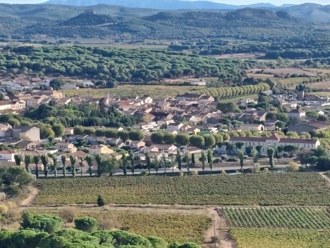 OPPORTUNITE Terrain viabilisé de 882m² situé à Bizanet proche de Narbonne