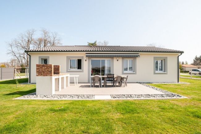 Maison contemporaine 96 m2 à FROUZINS