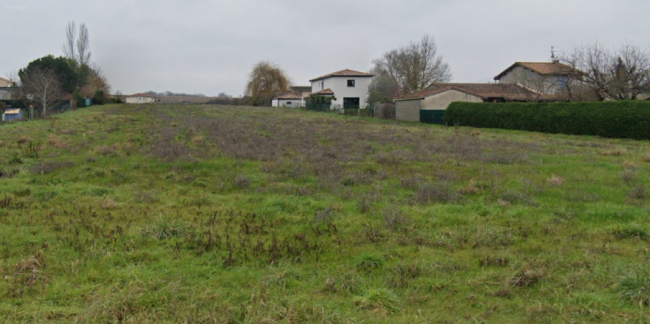 Terrain 690m² viabilisé Gargas 31620