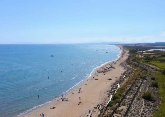 Fleury à seulement 15mn des plages Terrain constructible de 495m²