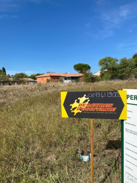 Terrain à bâtir de 720 m² à Gargas