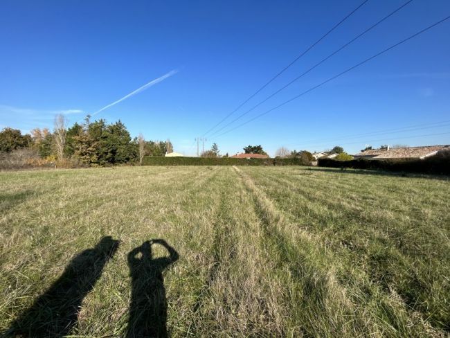 Terrain viabilisé de 813 m² à Muret