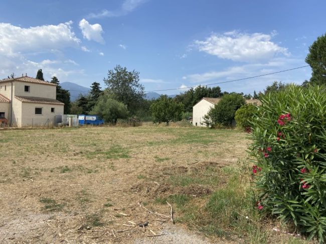 TERRAIN A BATIR de 928m² à PALAU DEL VIDRE