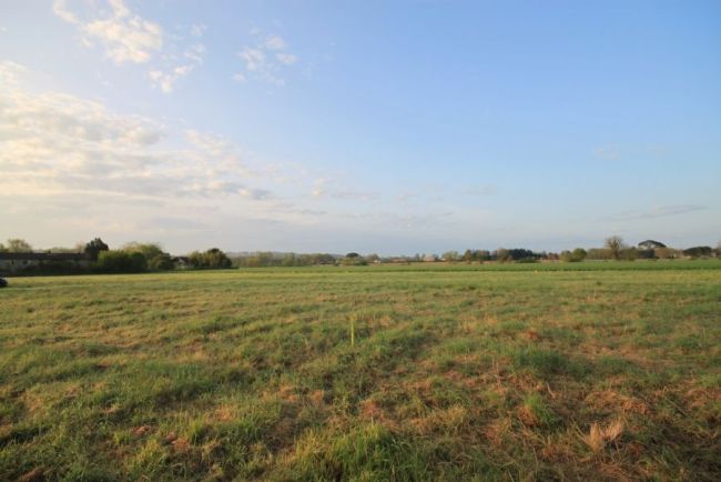 Terrain à bâtir 1000m² plat et viabilisé