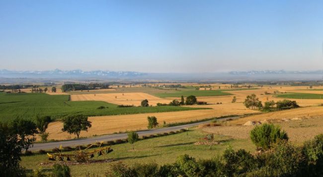 Vue dégagé Pyrénées