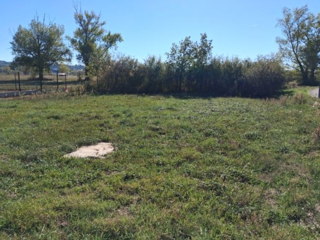 Revel  31250, terrain plat et viabilisé de 671 m²