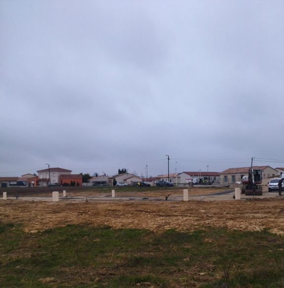 Terrain à construire dans Mazéres