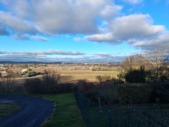 Navès, terrain viabilisé de 1500 m²