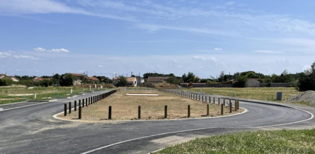 TERRAIN DE 412 M2