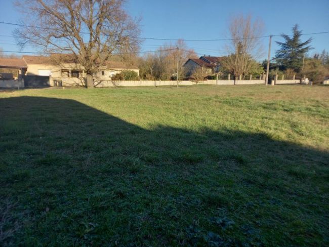 Parcelle constructible 1200m² 81580