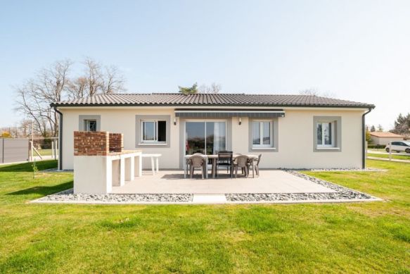 Maison contemporaine à Pins Justaret