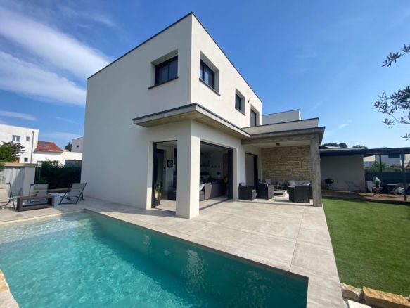 Maison 120 m² + Garage à Sainte-Foy-de-Peyrolières (31470)