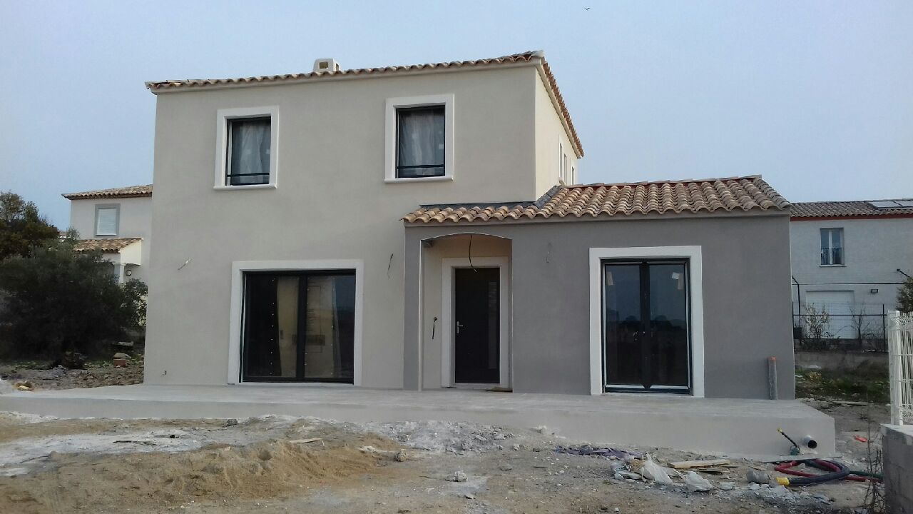 Belle demeure à étages sur Nîmes