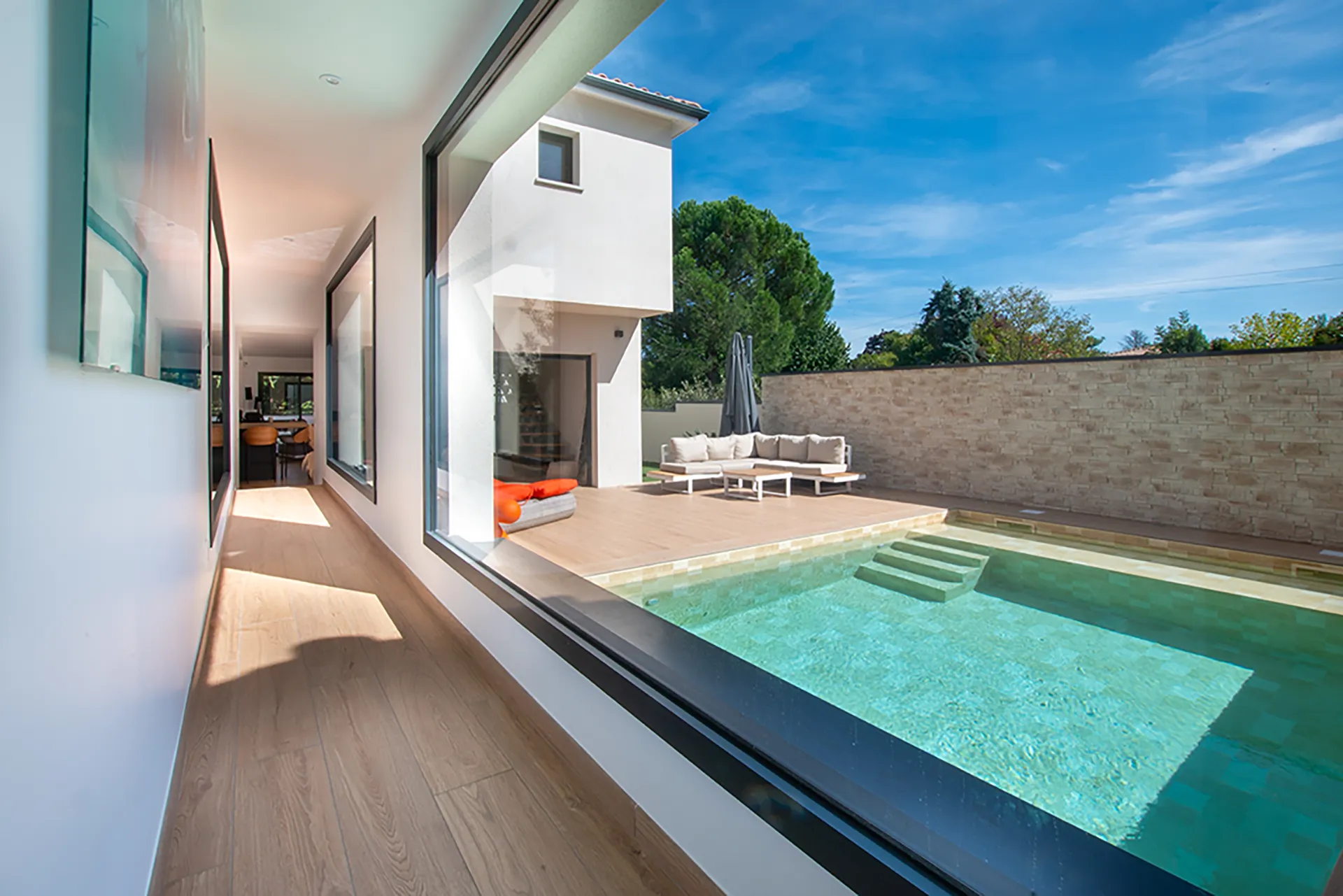 Maison neuve contemporaine à Beauzelle (31) – 190 m² sur-mesure avec piscine et patio paysager