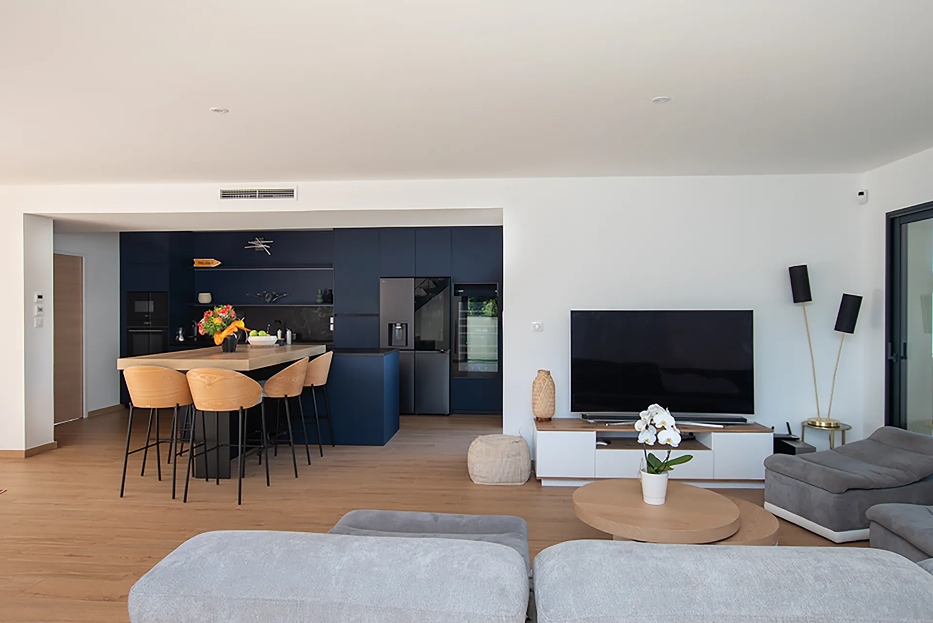 Maison neuve contemporaine à Beauzelle (31) – 190 m² sur-mesure avec piscine et patio paysager